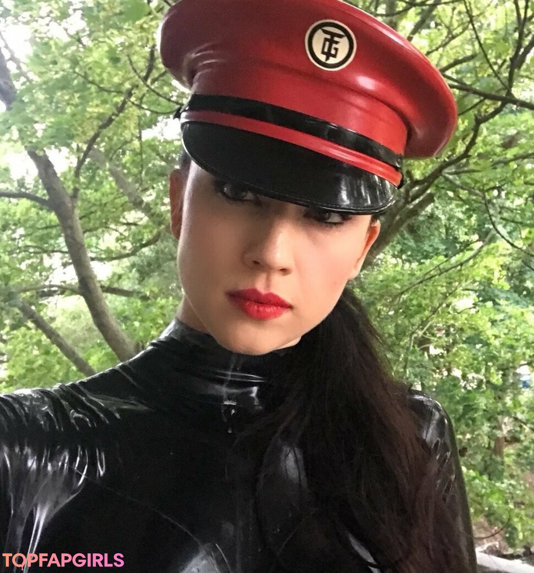 Lady Mephista star nice picture