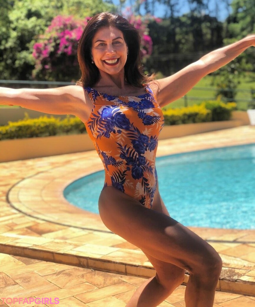 Angela Dippe erotic model images