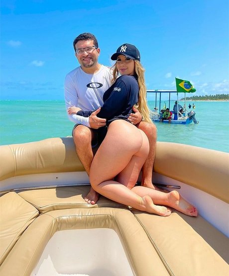 Michelle Albano star art pic