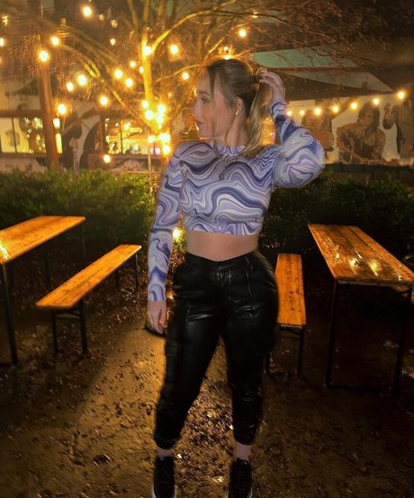 Morgan Watt hot model galleries