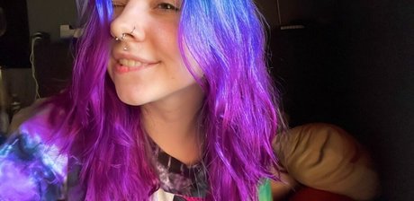 Lustelf perfect pornstar pic