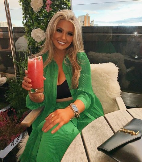 gloryhole wife onlyfans beautiful xxx picture