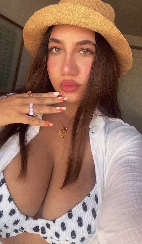 ebony shower onlyfans pornographic archive