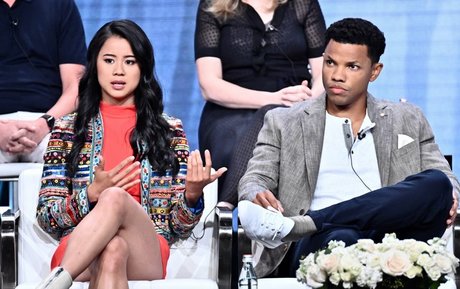 Leah Lewis star nude photos