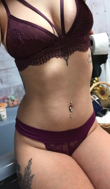 smoked away model free archive