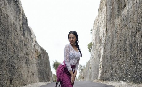 Anya Geraldine adult actress galleries