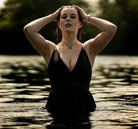 teen topless onlyfans sexy naked pics