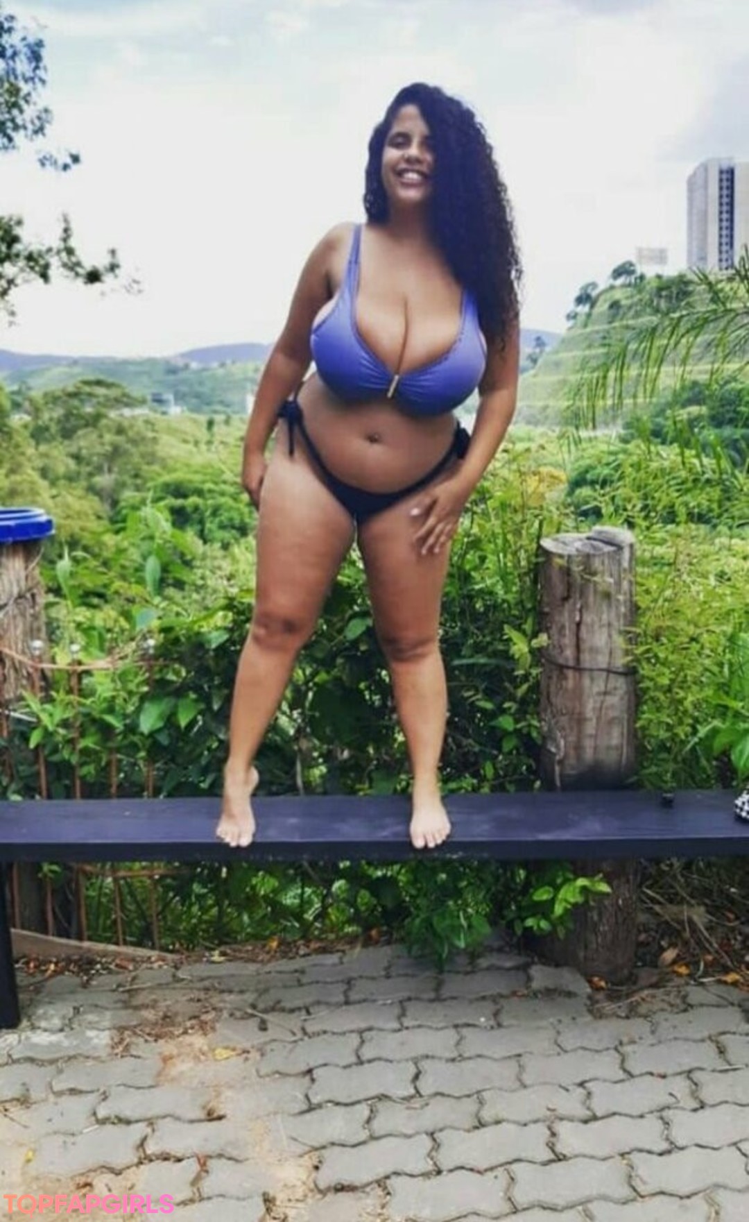 Mayla Coimbra star top pictures