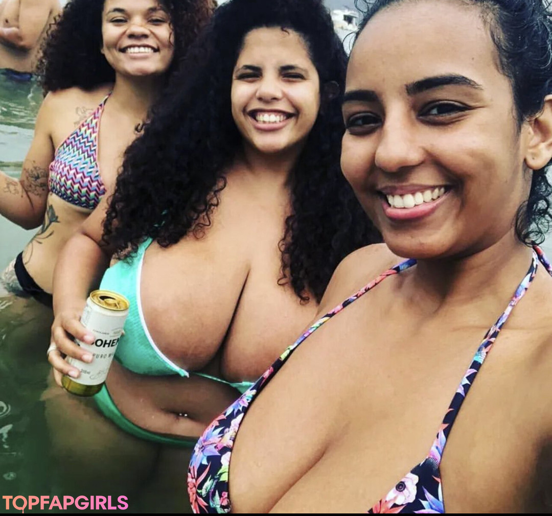 Mayla Coimbra nice pornstar image