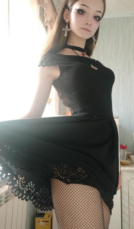 Tinybabyflower sex pornstar pic