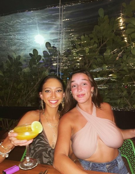 dripping pussy onlyfans naked image