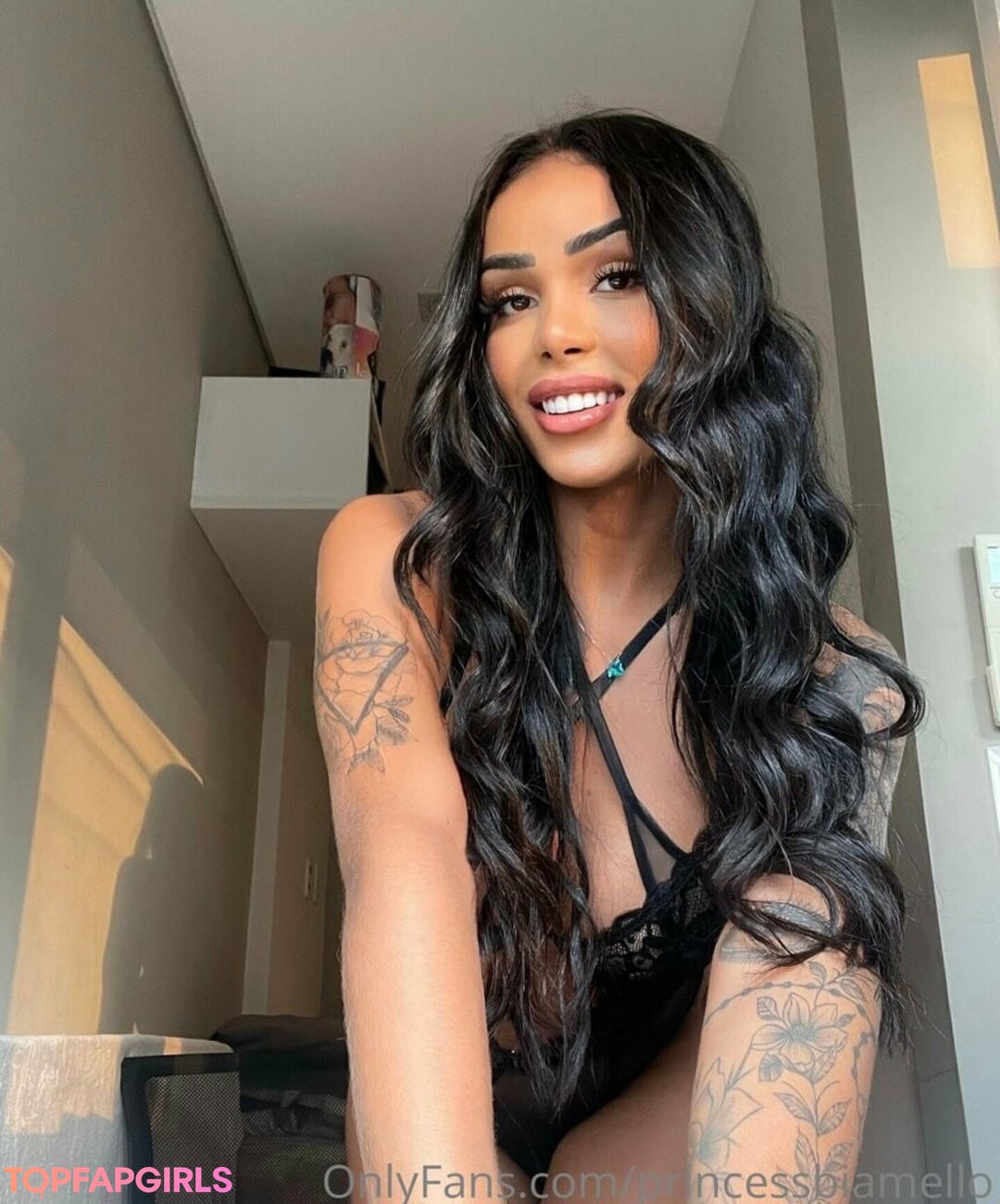 Bianca Mello hot model photos
