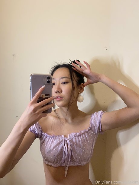 fat shemale onlyfans erotic picture