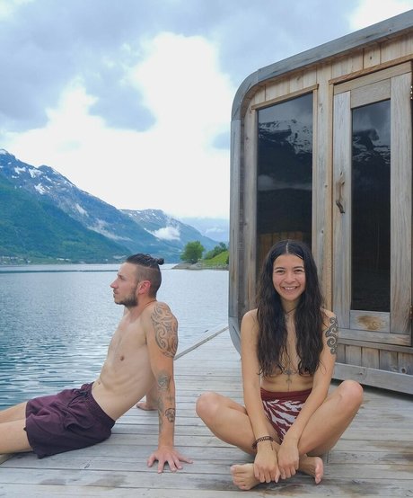 Nic Roams Van Life star erotic image