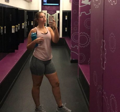 cmack2 model nudes gallery