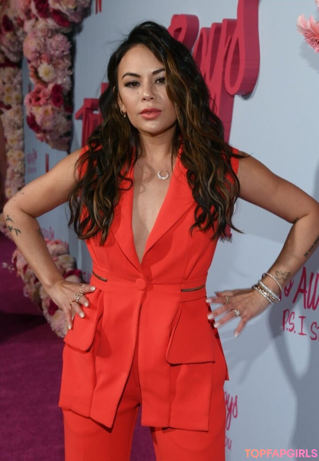 Janel Parrish model beautiful pic