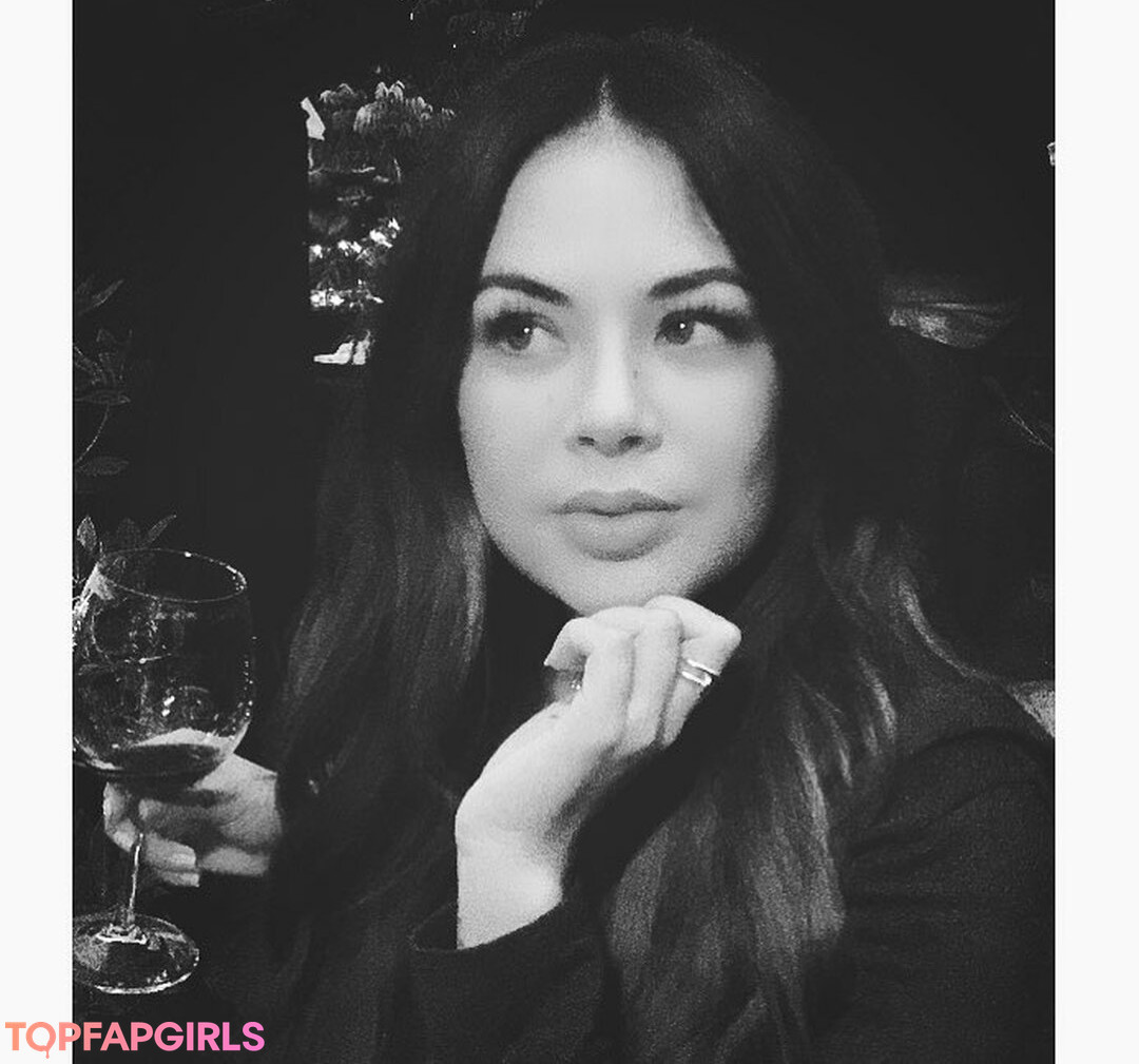 goth princess onlyfans exclusive images