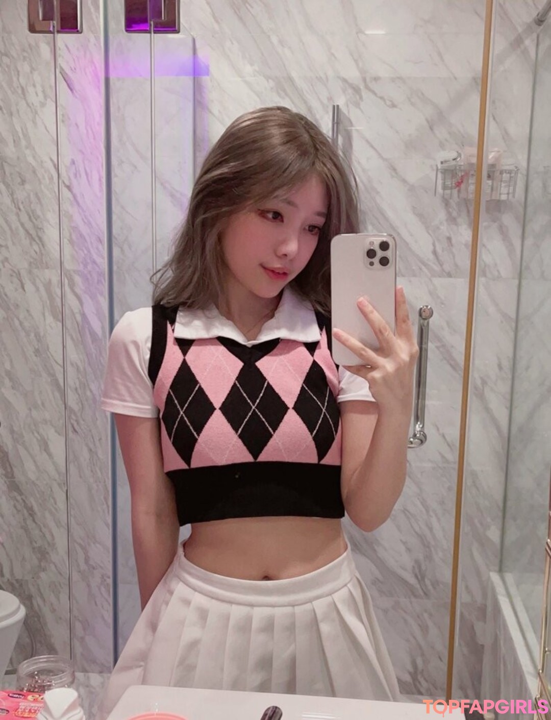 Yuyu Monster top star galleries