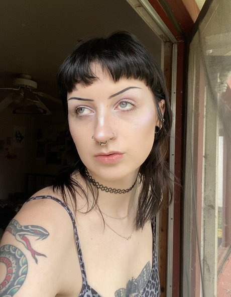 gothbimboxxx pornstar nude pic