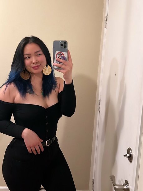 cowgirl milf onlyfans adult pic