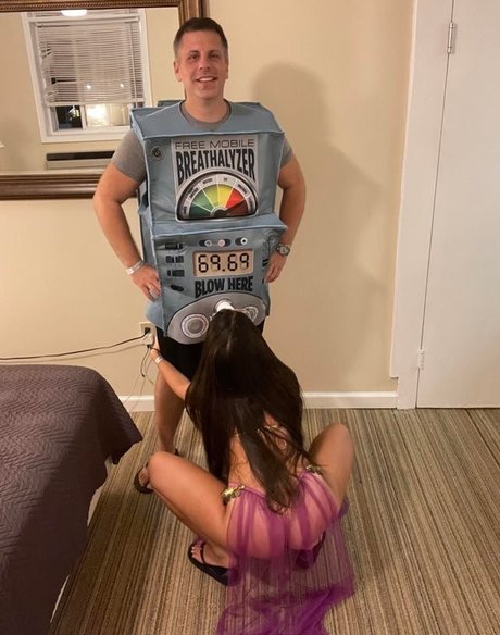 Nudiststreamer model nude image