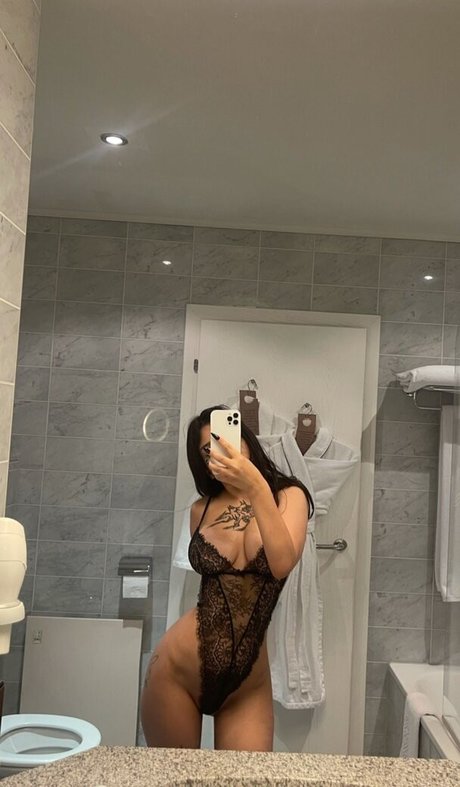 vlasyaxx erotic pornstar picture