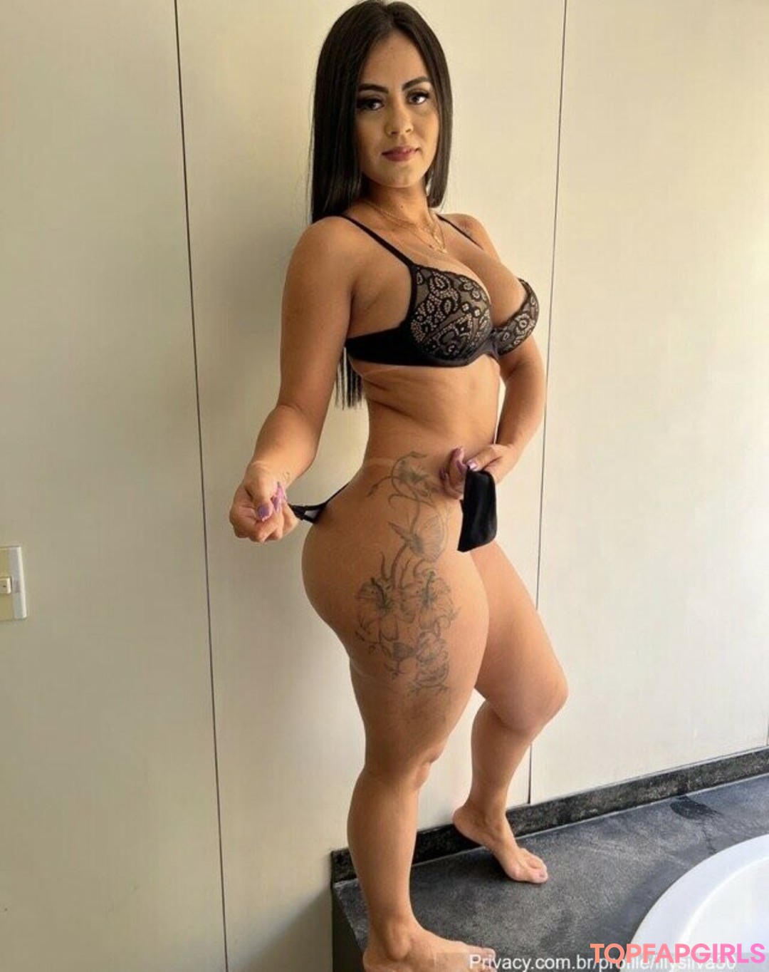 Lily Silva star adult photos