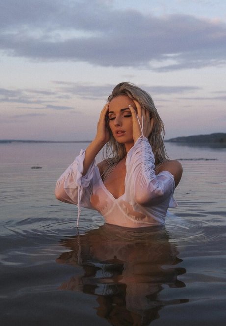 ebony babe onlyfans free images