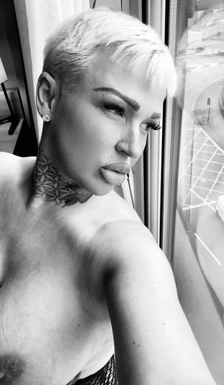 Tory Candi Jackson pornstar pretty pictures