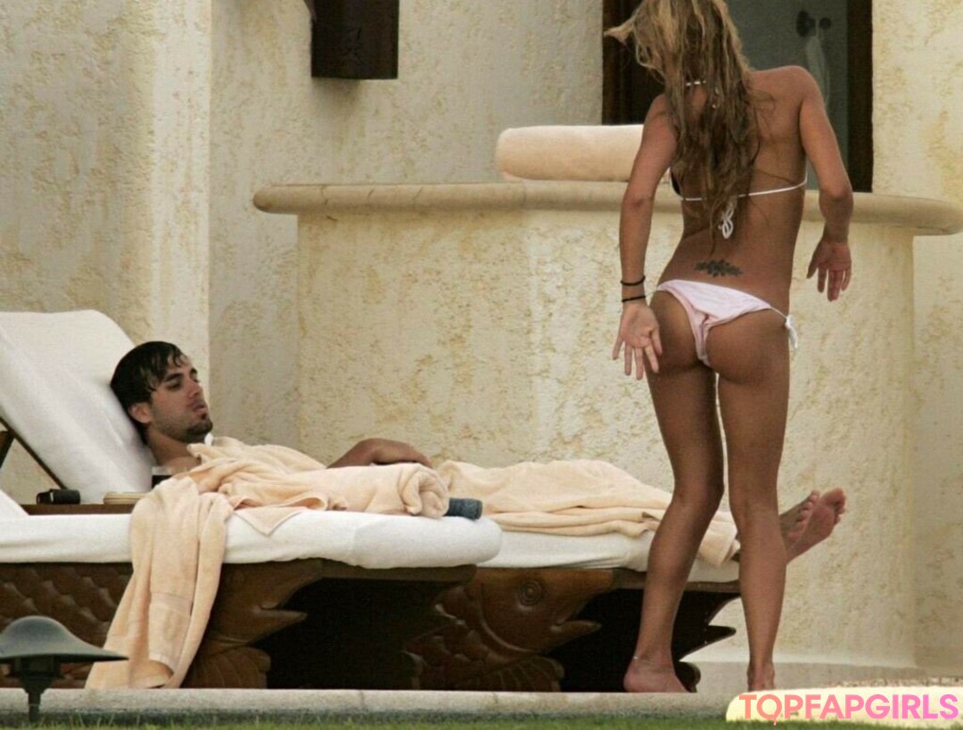 Anna Kournikova pornographic star photos