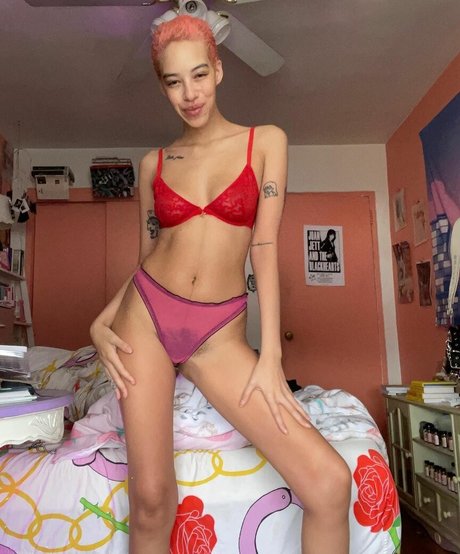 Sebastian Rosemarie exclusive actress pic