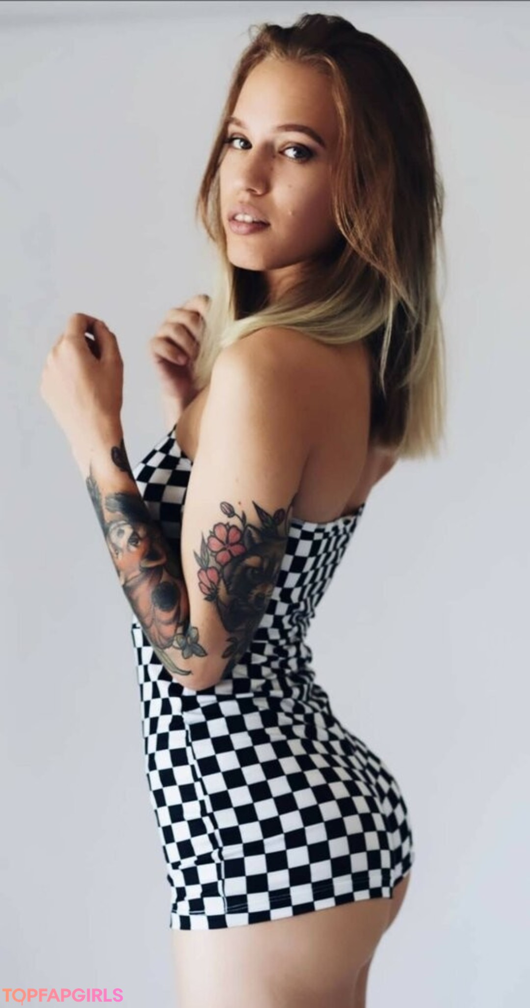 AliceTheFreak nudes pornstar picture