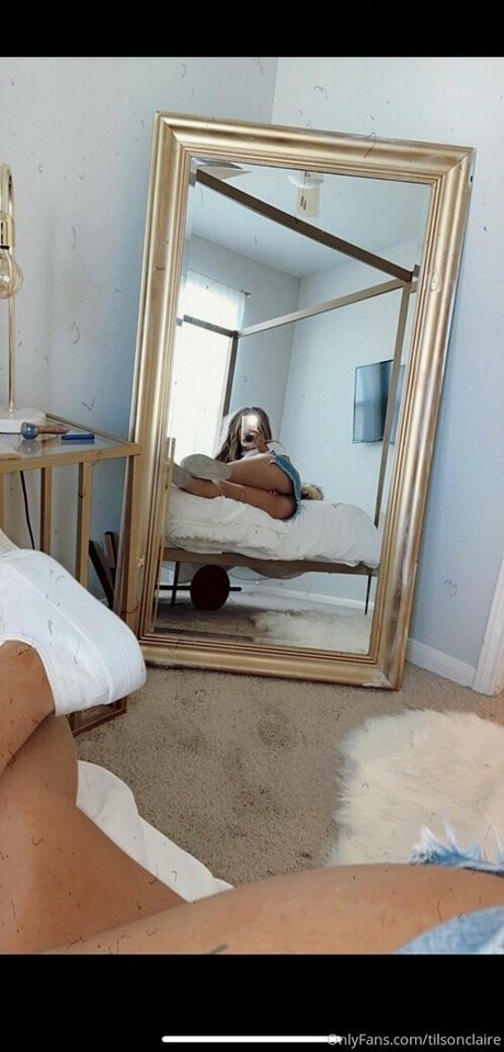 Tilsonclaire model erotic image