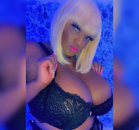 Londynn Vega model best gallery