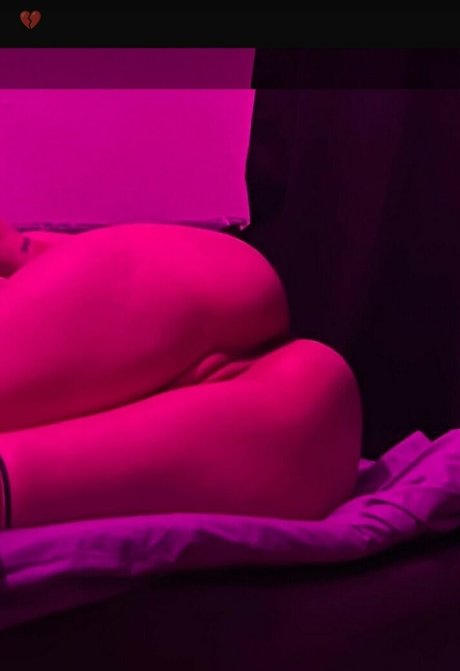 lesbians onlyfans sexy pic