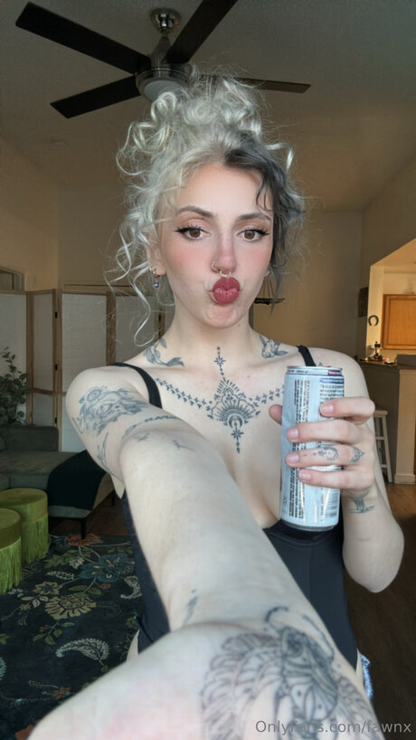 Fawnx porn star picture