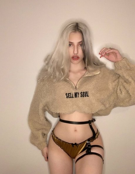 Fawnx pretty pornstar images