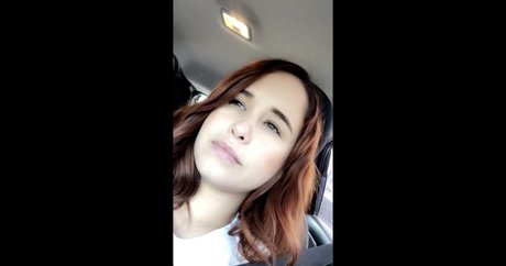 amateur asian onlyfans pretty photo