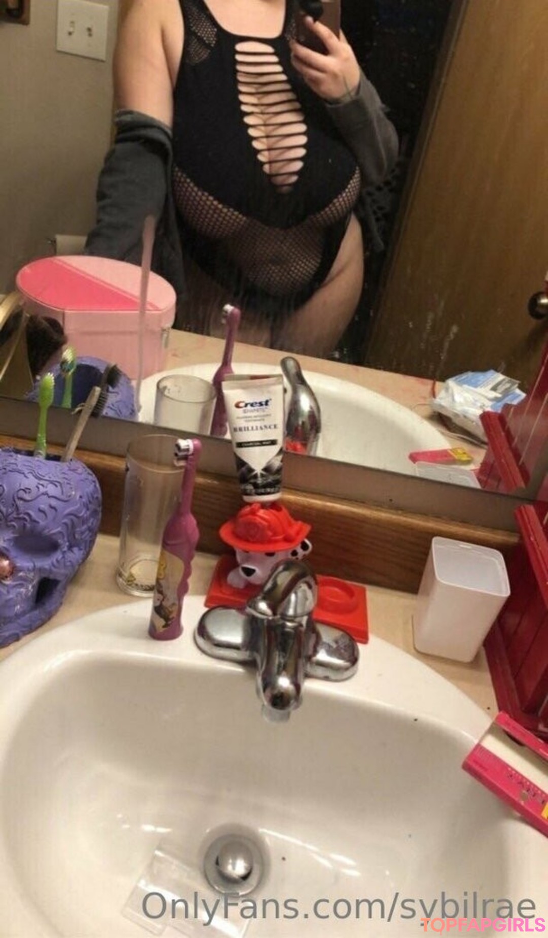 chubby nude onlyfans top galleries