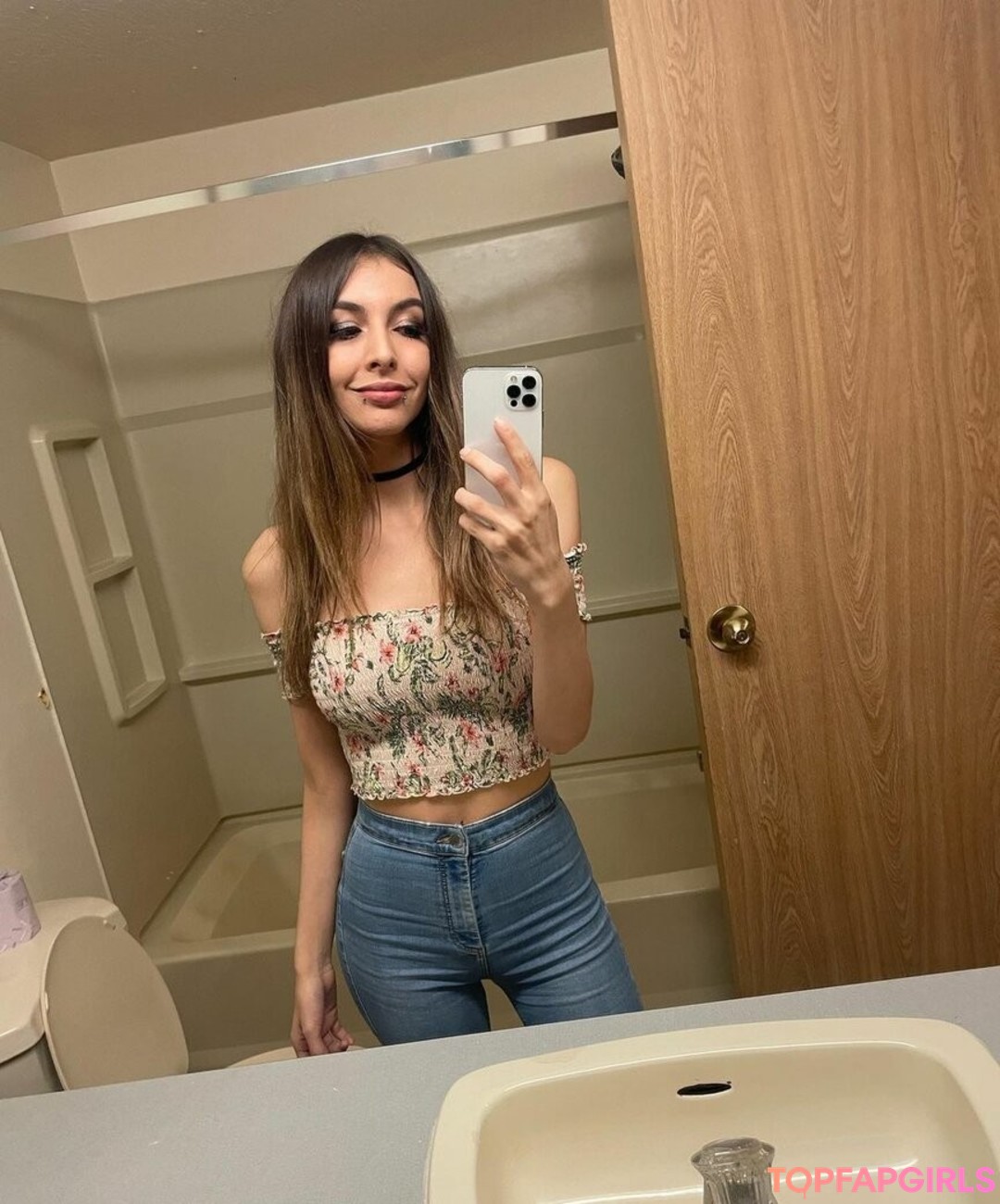 ChloeNight nudes pornstar pictures