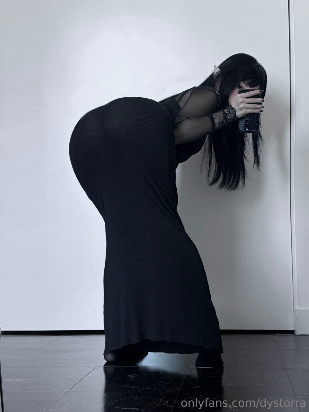Dystorra art star photo