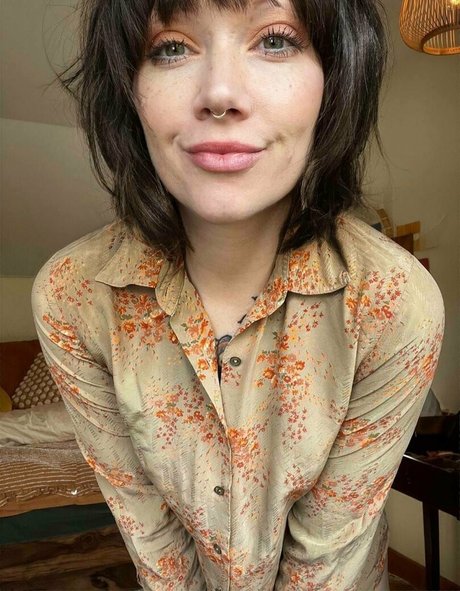 matildassecret naked pornstar img