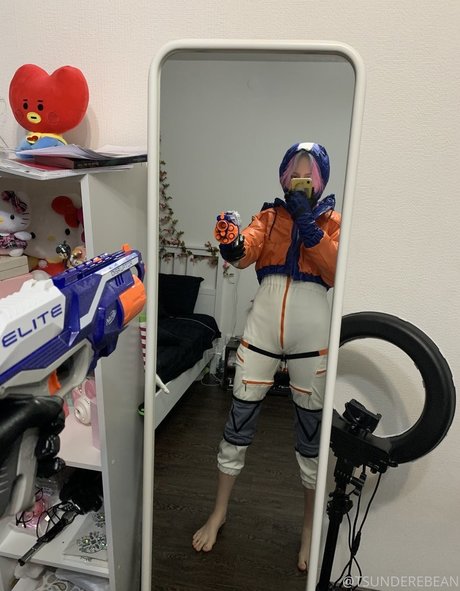 Tsunderebean model exclusive pics