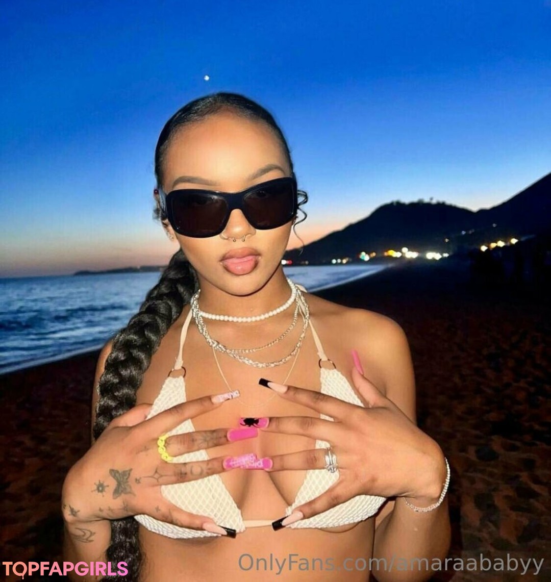 Amaraababyy model nude pics