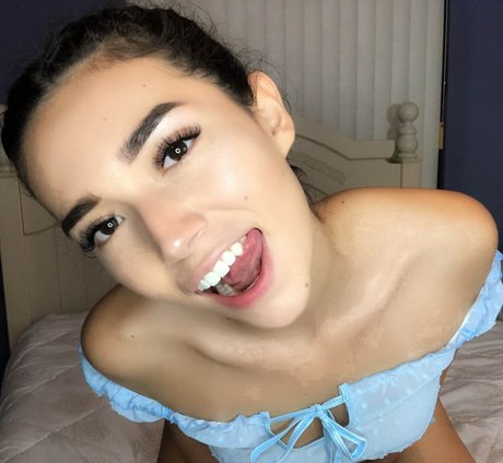 massive tits onlyfans pretty image