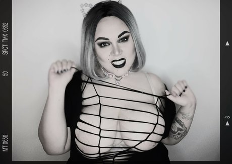 older onlyfans top photo