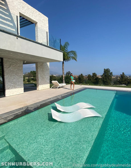 Gabby Dealmeida adult star img