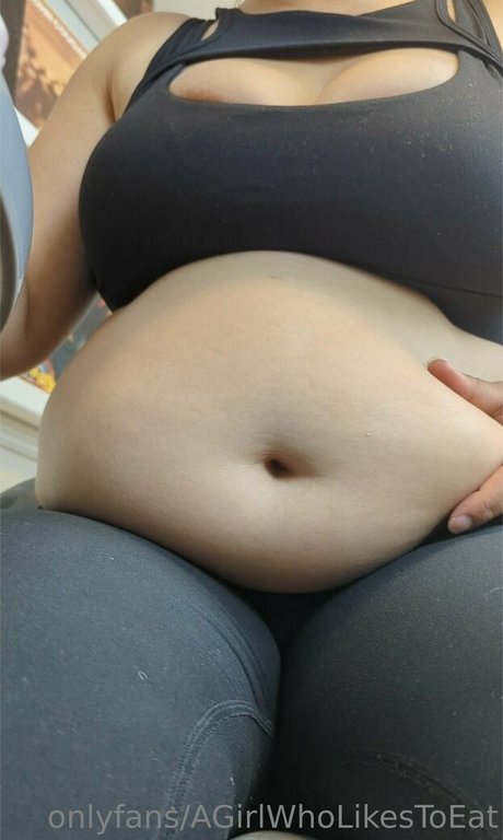 mature blonde onlyfans exclusive images