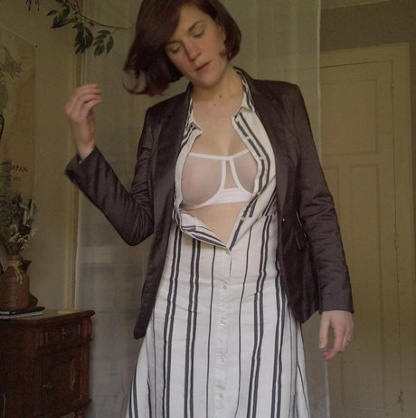 Claire Moulin pornstar nude pics