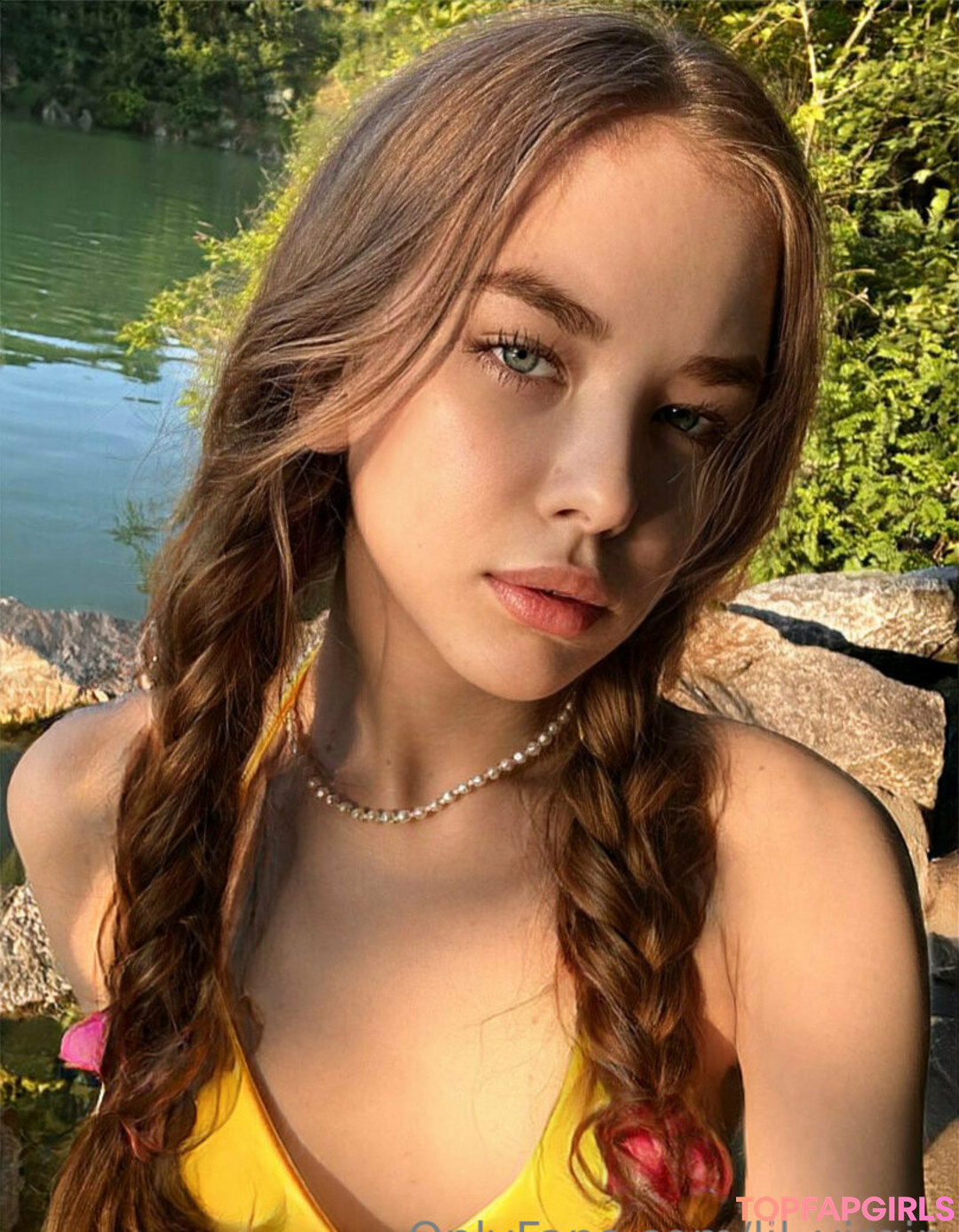 18 asian onlyfans perfect pics